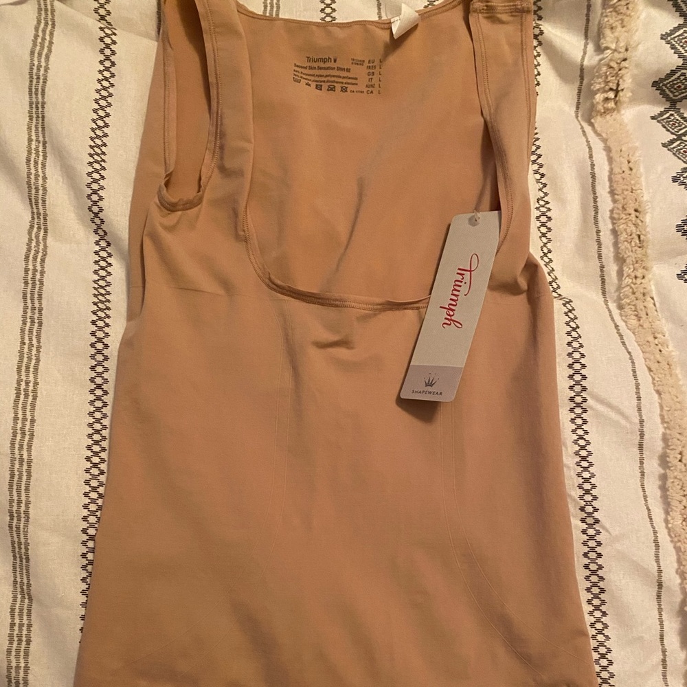 Triumph Second Skin Sensation NWT